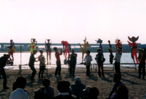 with �}�l�L��