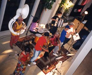 ��҂�O�ɔM����